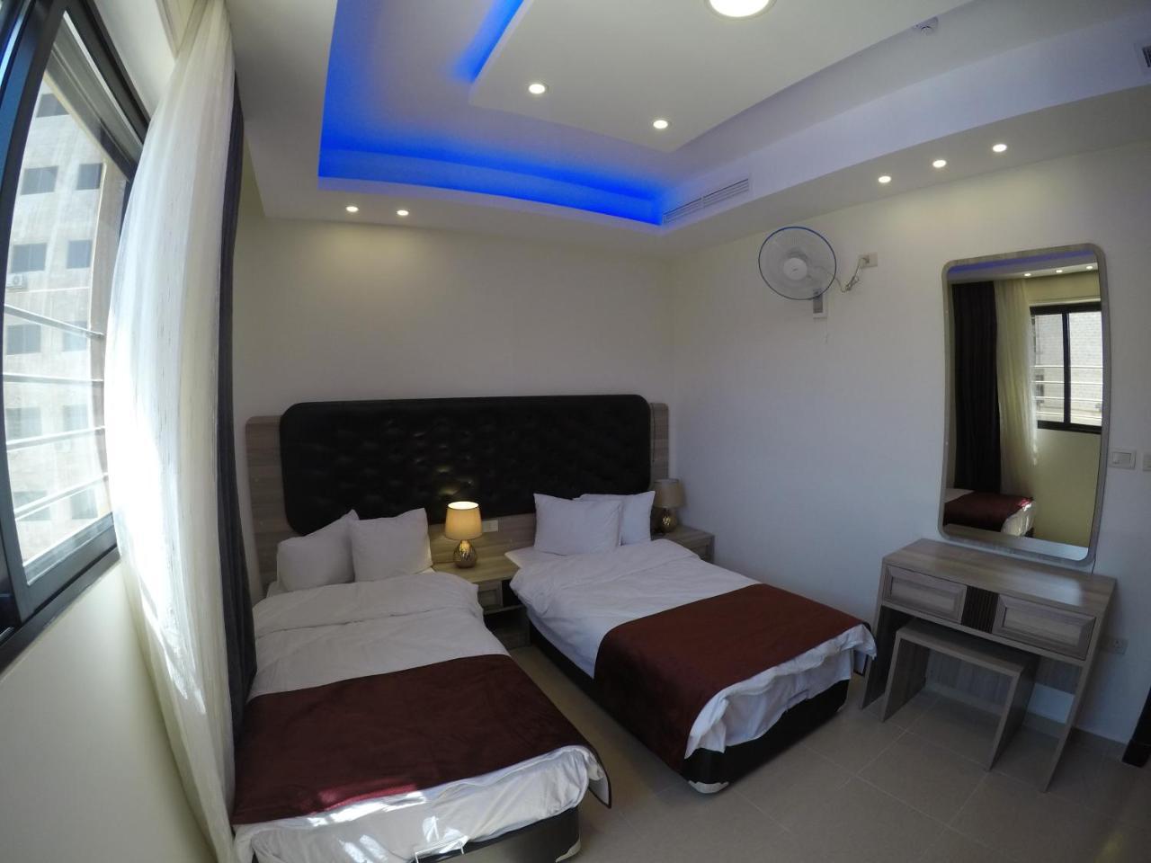 Virginia Hotel Amman Exterior photo